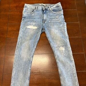 Zara jeans